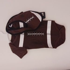 NWT RBX FOOTBALL 6-9M 2pc set